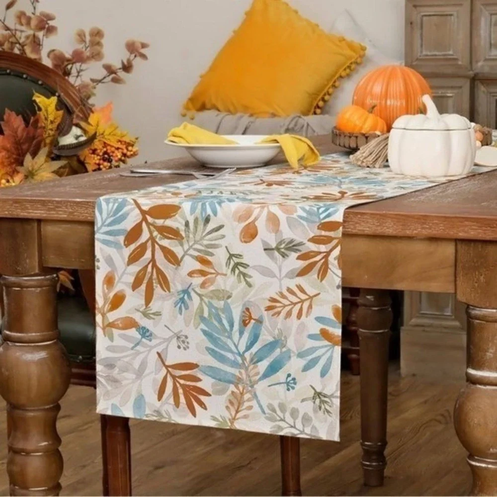 N/A table runner